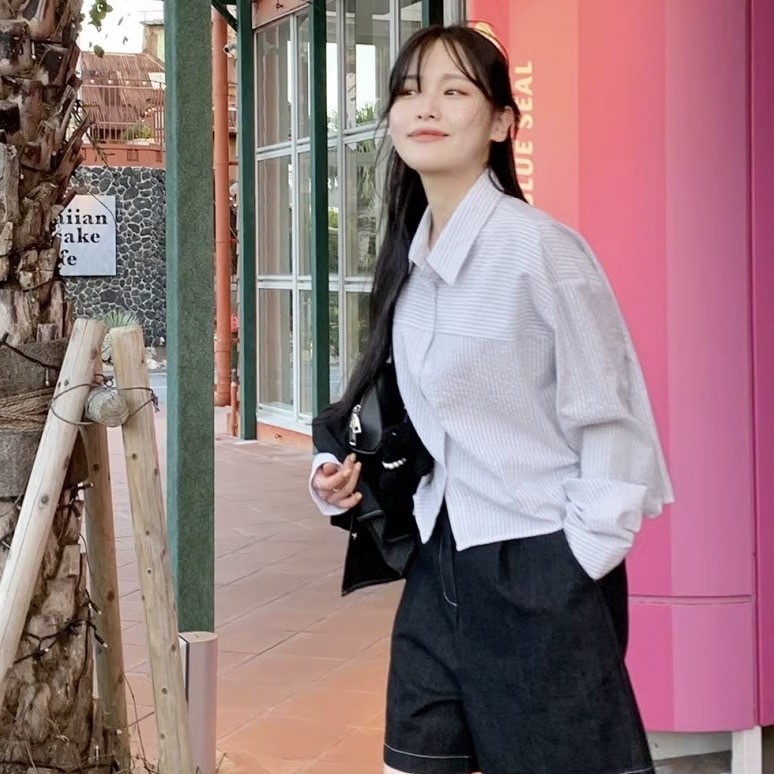 トップス シャツ ブラウス ショート ショート丈 長袖 襟付き 前開き 大人可愛い きれいめ シンプル カジュアル 大人 上品 おしゃれ かっこいい 大人女子 こなれ感 ルーズ 個性的 クール