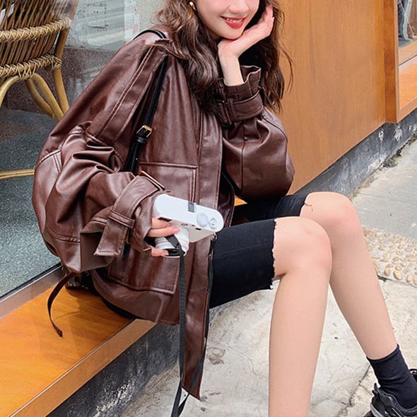 アウター 上着 ジャケット ブルゾン ライダースジャケット フェイクレザー ショート丈 オーバーサイズ 無地 襟付き ジップアップ 体型カバー スタイルアップ 可愛い かわいい きれいめ lout04