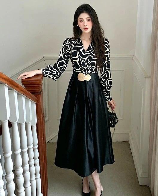 【高品質の製品】新品更新 早割価格ロングワンピース フリル 長袖 きれいめ Vネック お出かけ デート 大人コーデ レディース【大きいサイズ レディース 春夏 結婚式 きれいめ タイト フォーマル 大