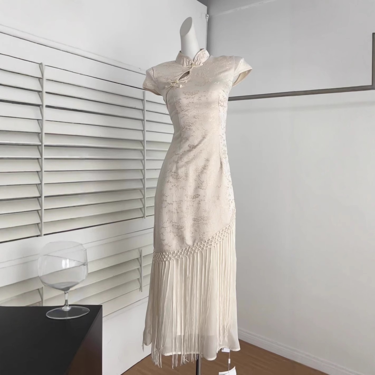 【急速出荷】新中式EI関雎鳩貴気千金チャイナドレス女らしさロングスカート