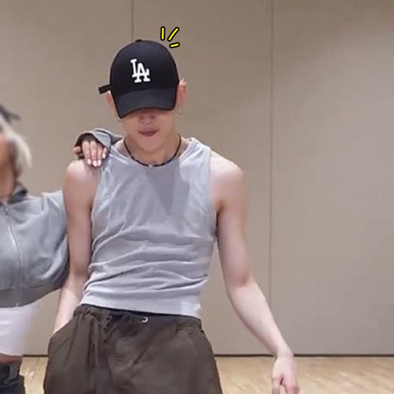 TXT ヨンジュン 着用 帽子 New Fit Structure Ball Cap LA Dodgers