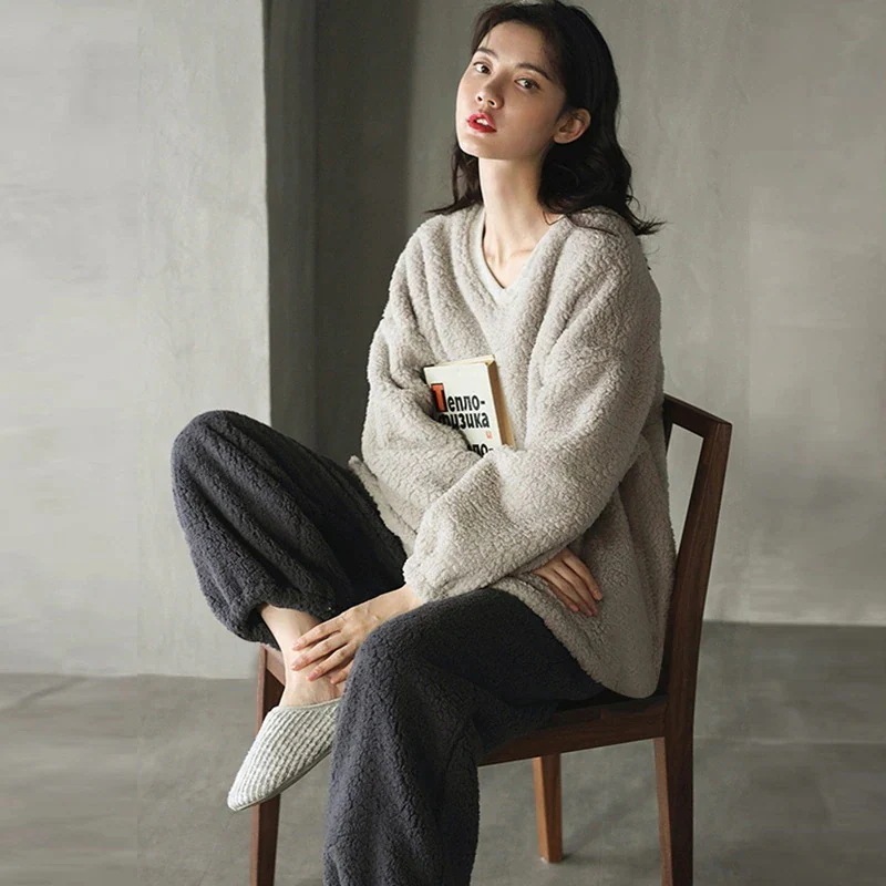 【3日以内出荷】「厚手加絨」保温パジャマ冬珊瑚絨春モデル丸首カバーモコモコ部屋着