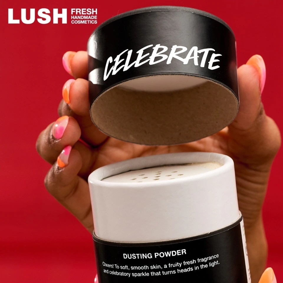 Qoo10] LUSH セレブレーション ダスティングパウダー