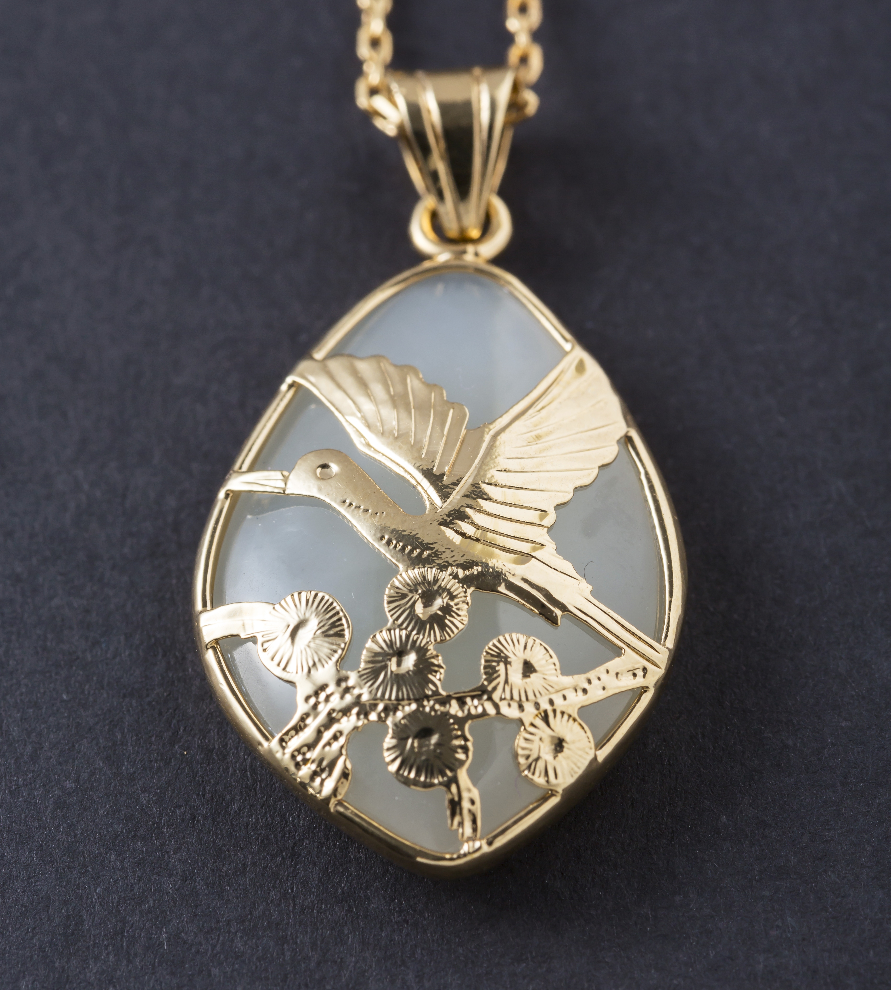 [HappyLooks] 春川玉 鶴細工メダルネックレス 韓国軟玉 チュンチョンオク鉱山 100％本物軟玉 玉名家 アクセサリー kj614