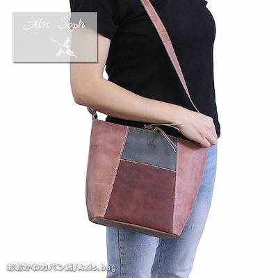 A4可 極美品 VERSACE レザー ビジネスバッグ 黒 エピ ロゴ型押し A4可 極美品 VERSACE レザー ビジネスバッグ 黒 エピ ロゴ型押し A4可