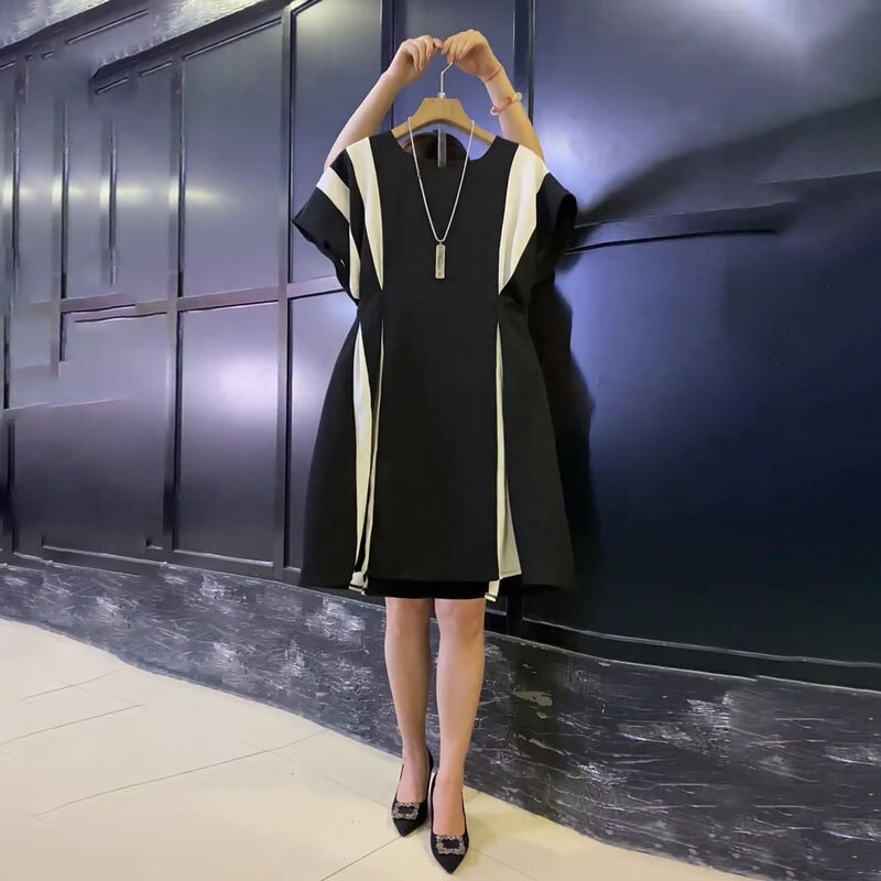 ワンピース フレアワンピース ひざ丈 袖あり フレンチスリーブ ラウンドネック 襟なし セミフレア Aライン ウエストマーク ファスナー かわいい 大人可愛い きれいめ シンプル 大人 上品 おしゃれ