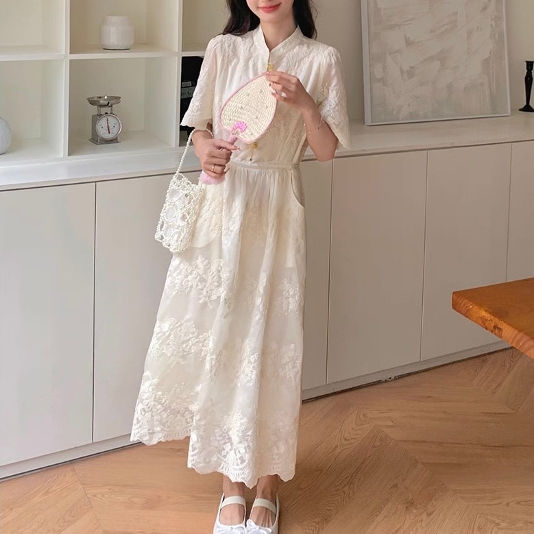 レディース ワンピース シャツワンピ フレア ミモレ ロング 5分袖 フリル袖 フェミニン レース 刺繍 リボン ウエストマーク ウエストリボン バックリボン ポケット ハイウエスト ボタン