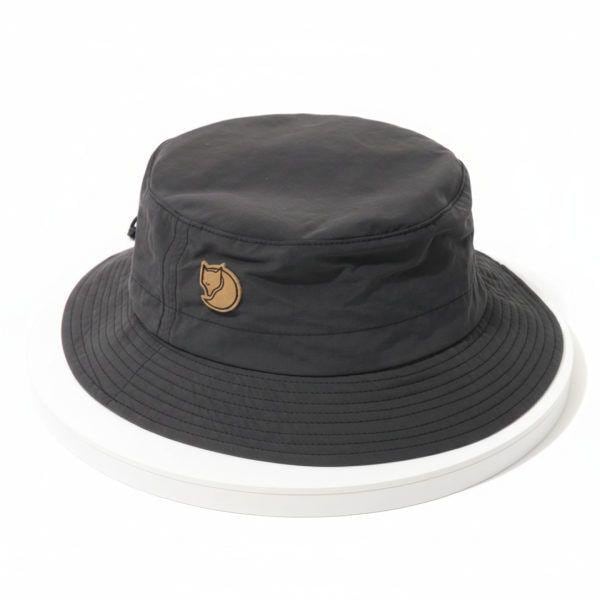 FJALLRAVEN トラベラーズ MT ハット ダークグレー 84766030 TRAVELLERS HAT DARK GREY 825113