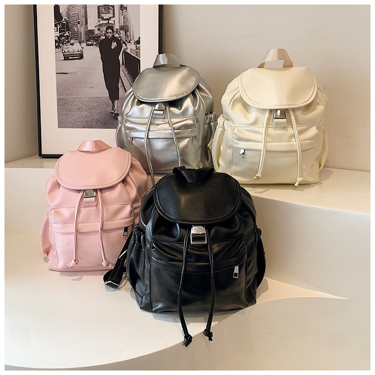 可愛い リュック 手提げバッグ バックパック かたかた掛け ハンドバッグ 大容量トートバッグ 収納袋 バッグ