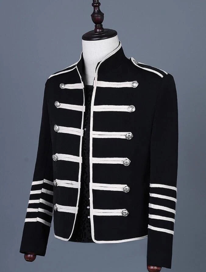 メンズステージ衣装 ジャケット 黒スーツジャケット ショート丈 パンク ジャズ バンドミュージック ボタン カジュアル 舞台向け チェーン 飾り 欧米風 ダンス 演出 合唱 衣裳 カラオケ 発表