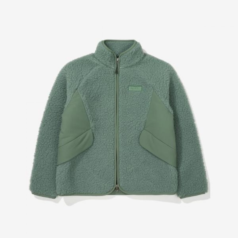 FILA 切り替えポイントフリースジャケット