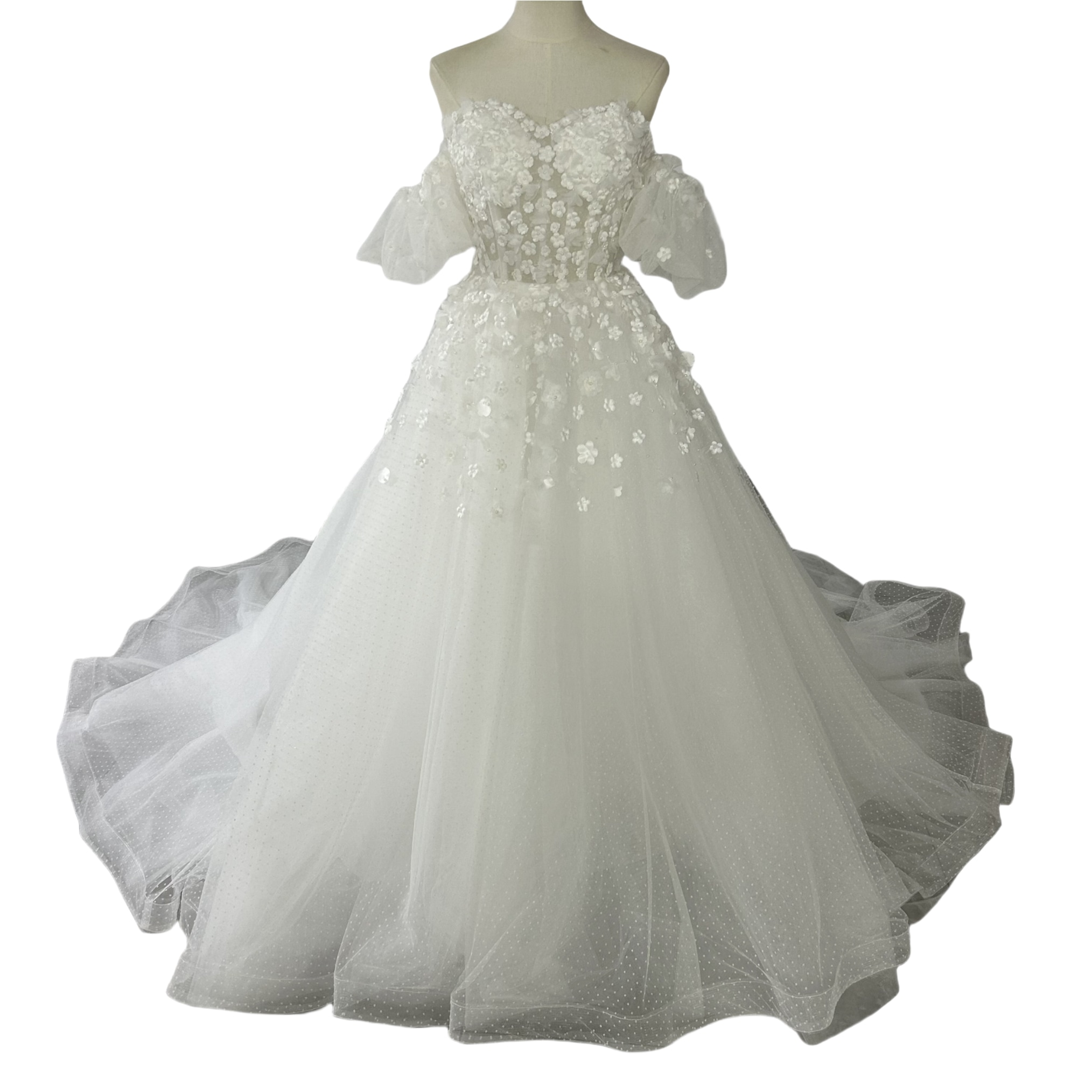 フランス風 ウェディングドレス 美しい花レース ベアトップ パフスリーブ ファスナー 前撮り