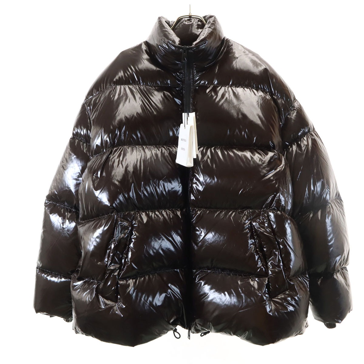 美品 BOTTEGA VENETA ボッテガ ヴェネタ 21AW イタリア製 ライトウエイト シャイニー コーティング ダウンジャケット S ダークブラウン 665999 メンズ 古着