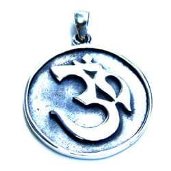 ビッグ梵字ペンダントトップ ブラフミー文字 仏教 メダル コイン 硬貨 シルバー925 本物の銀 首飾り アクセサリー ネックレス パーツ チャーム 男性 女性 プレゼント stt00-st-0054