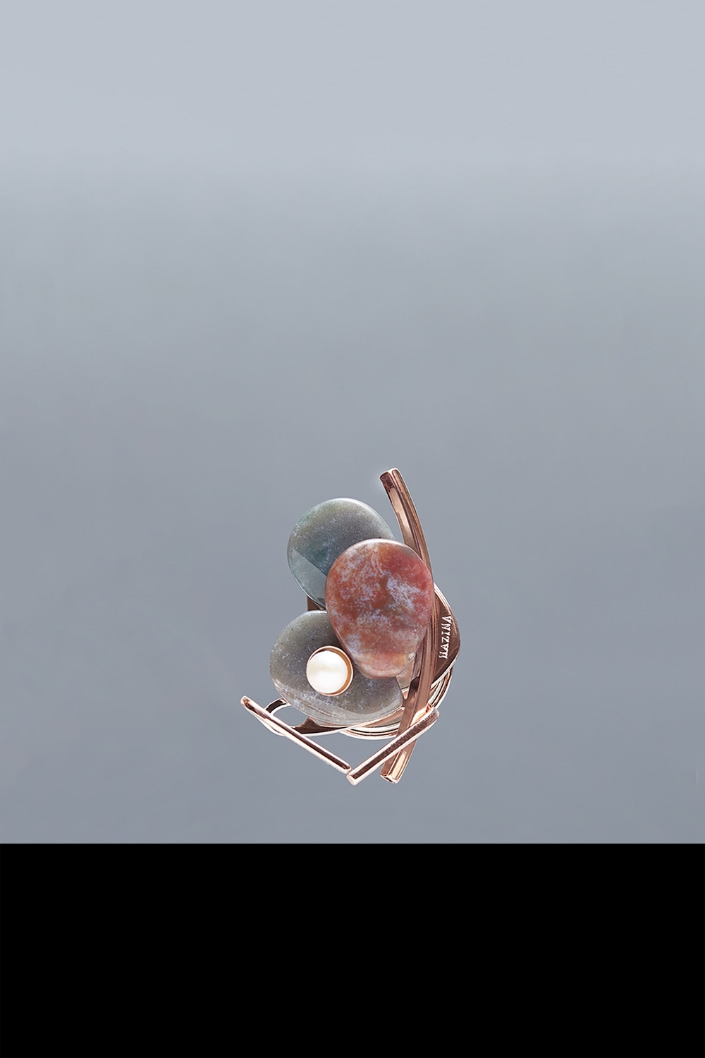 [HAZINA] Dancing Joli Brooch - Green