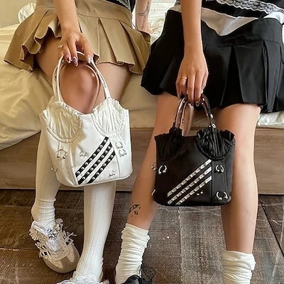 【即納】レデイースバッグカバントートバッグ2025秋新品軽量可愛いナイロン大容量2カラー 最安値に挑戦