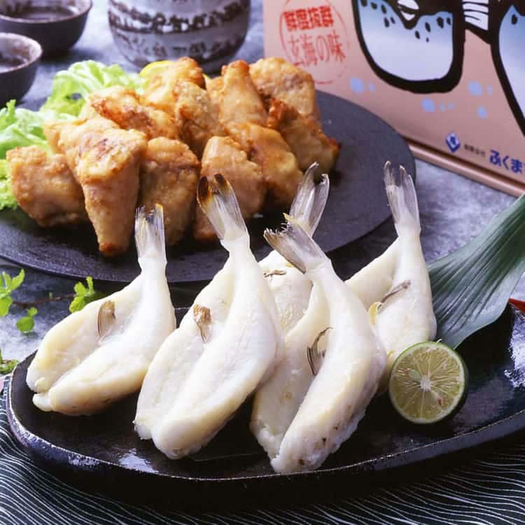 玄海ふぐの唐揚げと一夜干し しろさばふぐ唐揚げ300gしろさばふぐ一夜干し300g 離島は配送不可 4660023 お歳暮 お中元 お土産 ご進物 ギフト 贈り物に最適