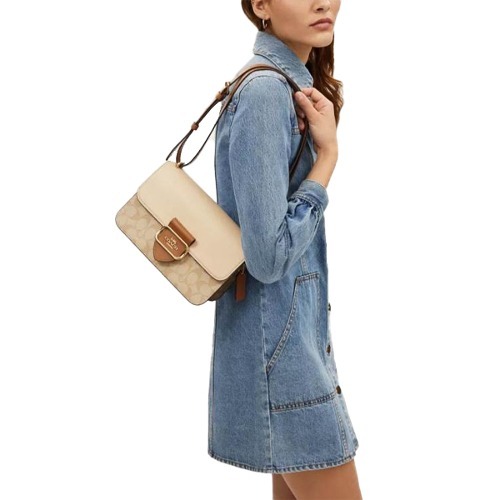 ラージモーガンスクエアクロスボディブロックシグネチャーキャンバス入り CR331