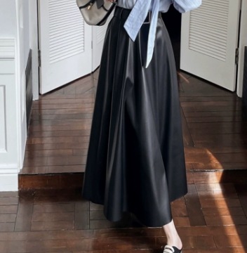 レザースカート レザースカート ベルト スカート 膝下 セミフレア スリム タイト 細身 ストレート Aライン スマート ウエストマーク かわいい 大人可愛い シンプル カジュアル 大人 上品