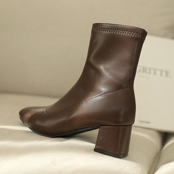 [韓国ファッション] 중앙절개 앵글 부츠