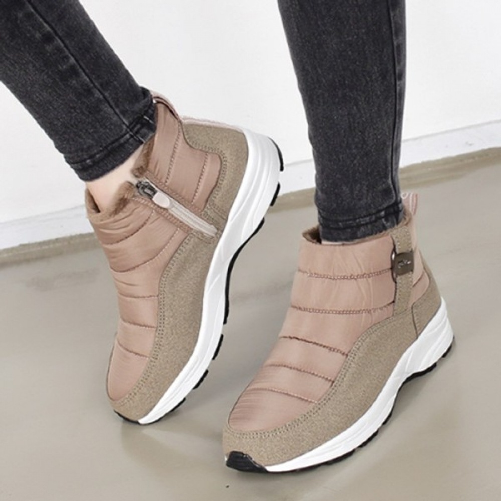 (Ninas Paris) アイライナーパッド入りアンクルスニーカー
