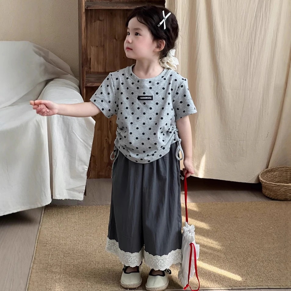 [シャツ]子供シャツ 韓国版女の子サマーウェア新型半袖シャツ子供用ショート丈ス