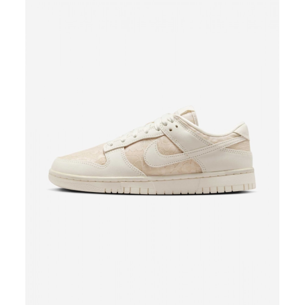 ナイキ ダンク ロー W - ライトオウッドブラウン:ココナッツミルク:ソフトパール / HJ5870-100