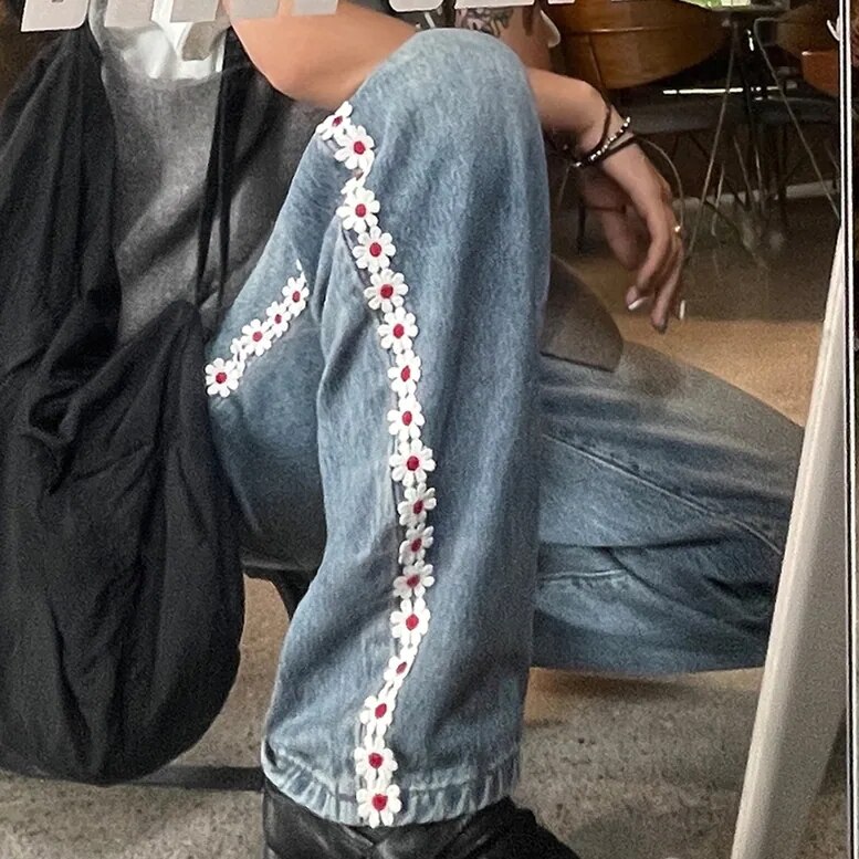 レディース パンツ デニムパンツ 花柄ラインデニムパンツ ワイドデニムパンツ ジーンズ 花柄