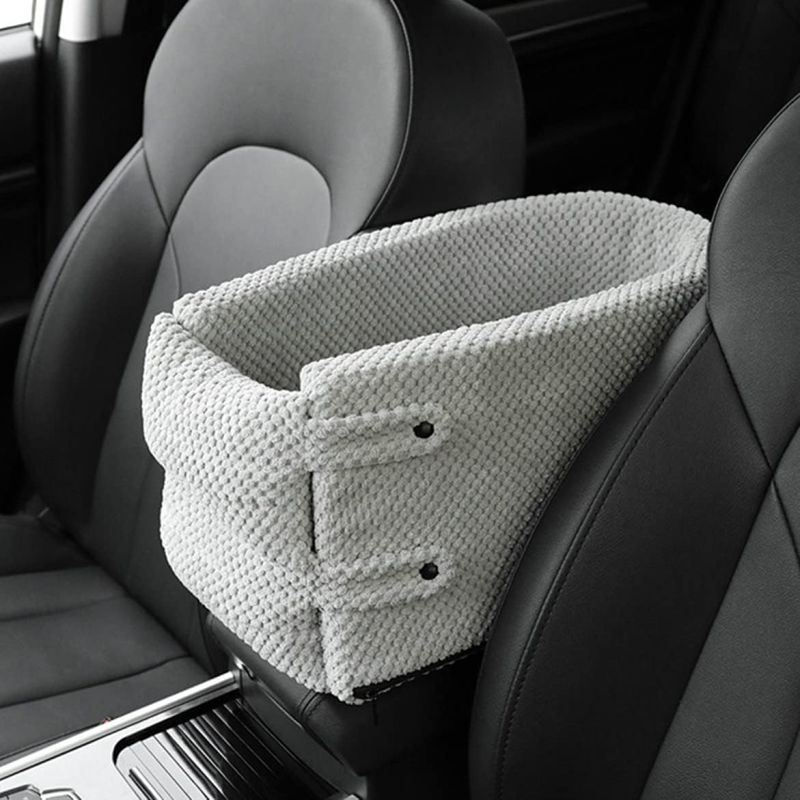 犬車用ドライブボックス ペットベッド 車用 アームレスト 設計 ペットキャリーバッグ ペット用ドライブベッド 飛び出し防止リード付き 持ち運び 小型犬 猫用 小型犬用 お出かけ 滑り止め 酔わない