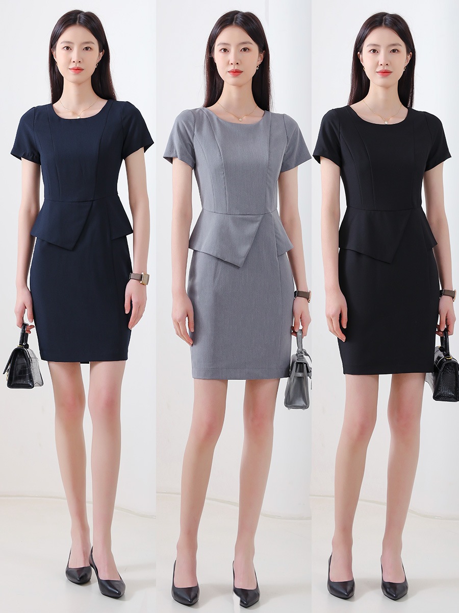 【HY逸品です】夏 スーツ ワンピース Tシャツ 半袖 シンプル 通勤 デザイン 着やせ 気質 スーツ 皺防止 垂れ感 質感