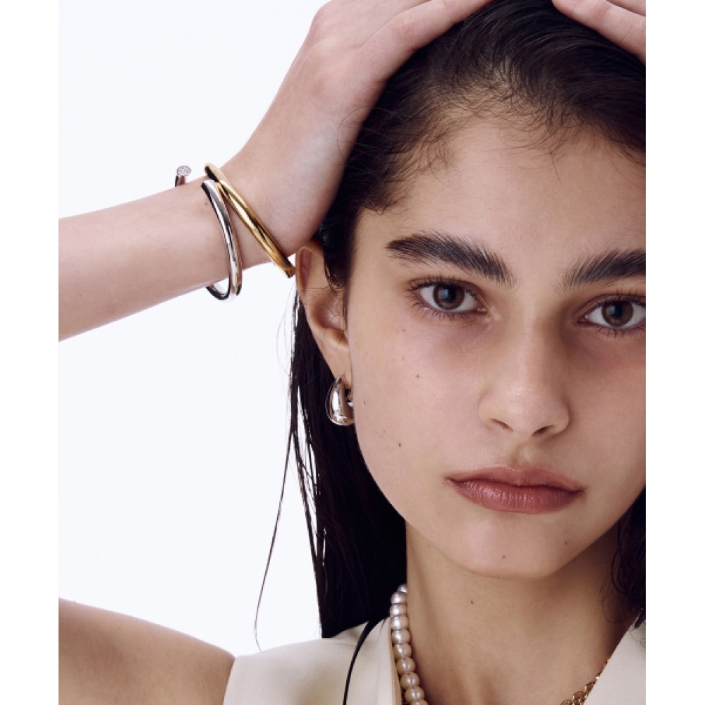 ナンバリング #5930