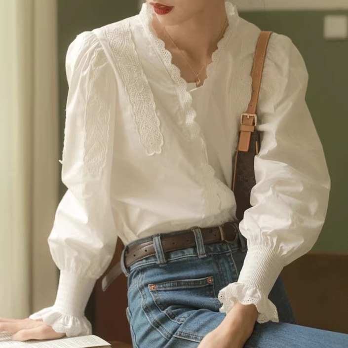 レディース トップス シャツ ブラウス プルオーバー 長袖 Vネック レース レースアップ 透け感 薄手 かわいい 大人可愛い きれいめ シンプル カジュアル 上品 おしゃれ かっこいい レトロ