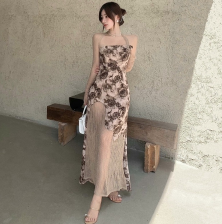 ワンピース デート ワンピドレス ロング ロング丈 かわいい 大人可愛い きれいめ シンプル カジュアル 大人 上品 おしゃれ お洒落 主役級 存在感 柄 春 秋 10代 20代 30代 レディース