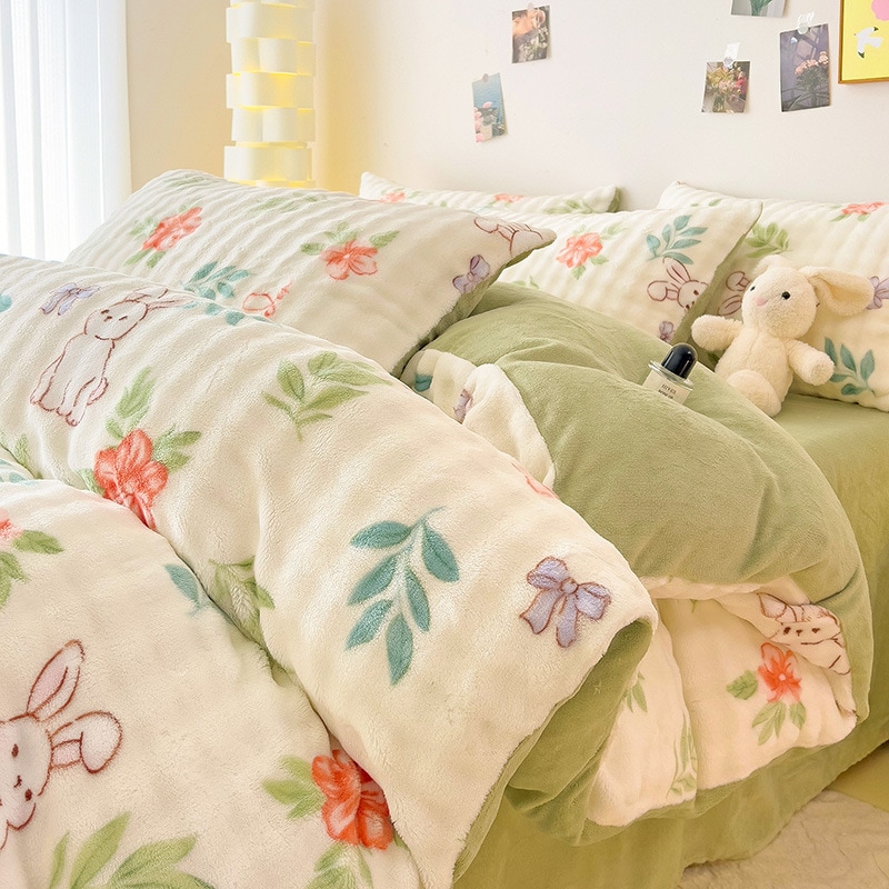 冬の肥厚されたウサギのぬいぐるみ4ピースセットミルクフリース羽毛布団カバーコーラルフリースベッドフリースベッド3ピースセット