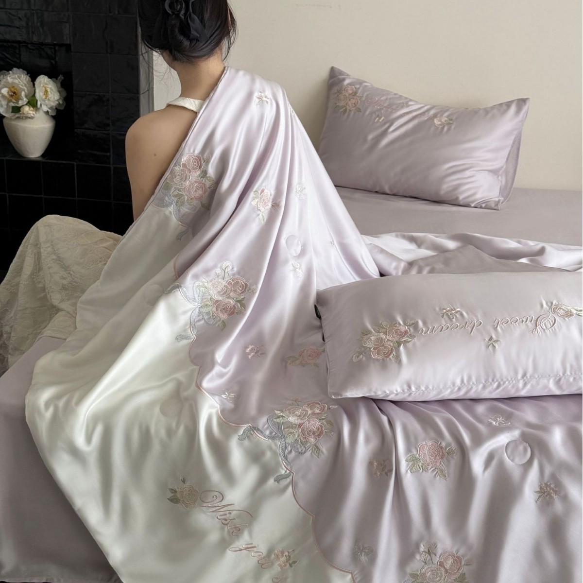 5.12【迅速な発送】夏 60S 両面天絲 夏掛け布団 花刺繍 夏 冷感 シルク感 18m15m 寝具