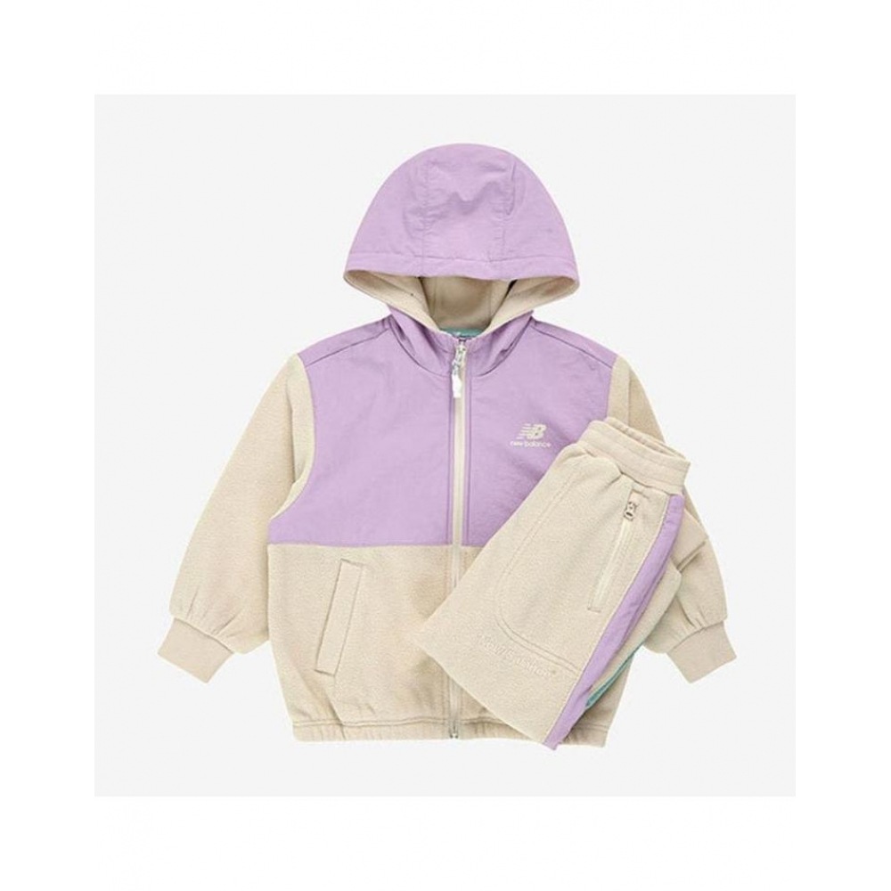 ニューバランスキッズアウトドアアドベンチャーウーブンマッチングパーカーフリースセットアップ