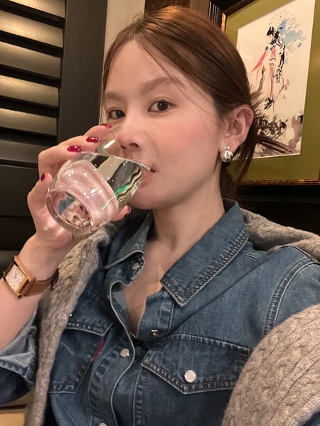 WXLSTUDIO デニムシャツ女性用 2024 春と秋の新しい多用途スリム長繊維綿ウォッシュ長袖トップ