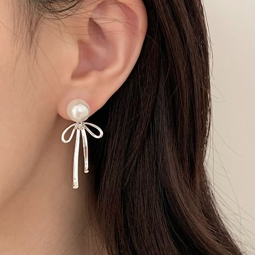 LOTSYOU★韓国★人気★Ribbon bon Pearl Earing リボンピアス イヤリング RIBBON PEARL RIBBON EARRINGS イヤリング