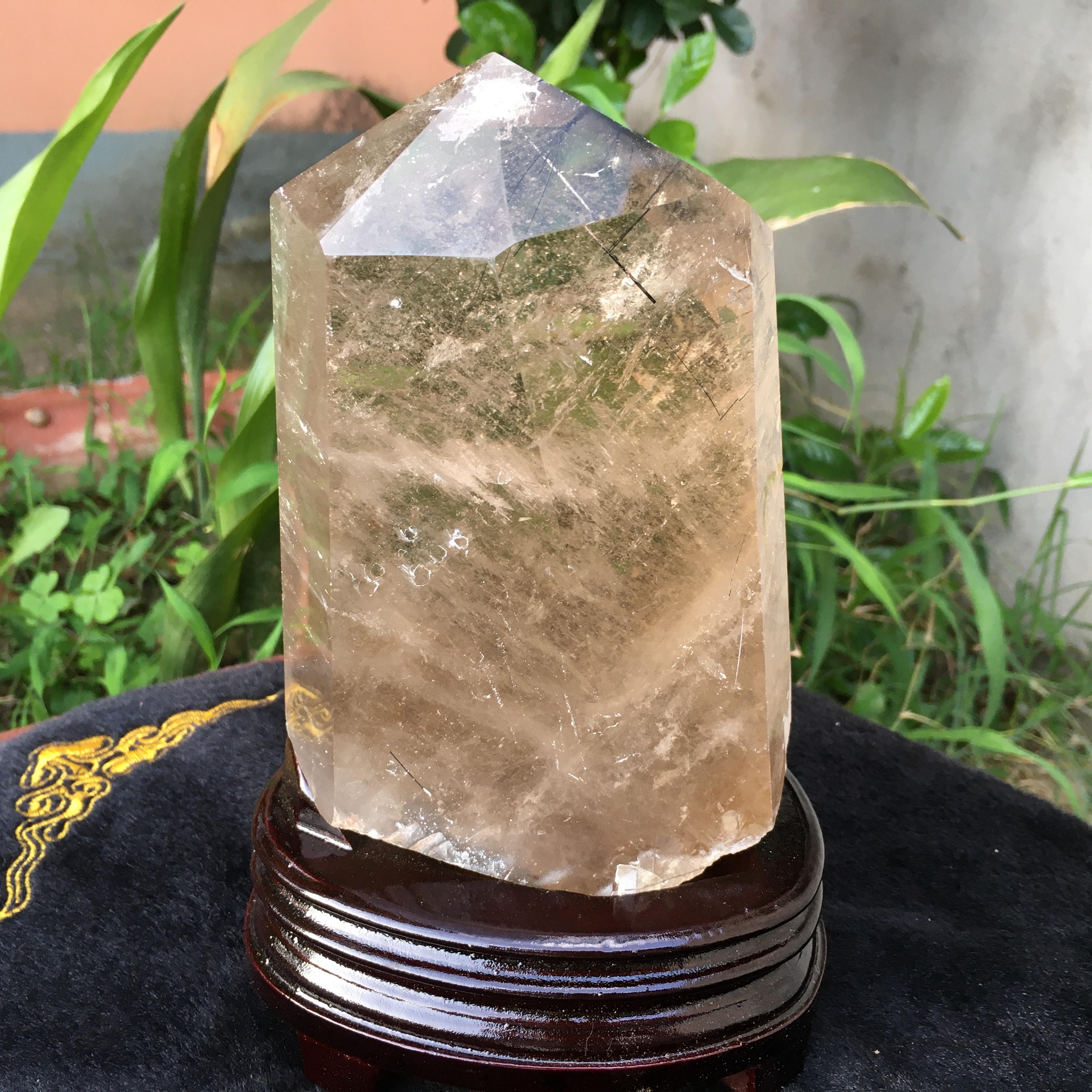 绿幽灵水晶，天然水晶，1581g