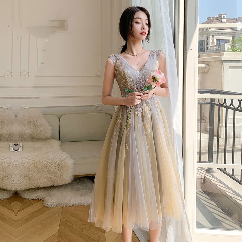 ウェディングドレスパーティードレスミモレ丈花嫁ドレス結婚式司会演奏会用ドレス着痩せきれいめお呼ばれ編み上げプリンセス上品ワンピース