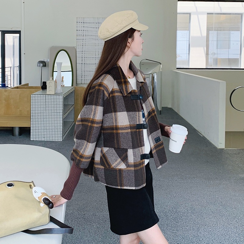 2024カレー格子縞の短い段落クリップコットンウールツイードジャケット女性冬の段落小さなサイズのデザイン気質コート潮