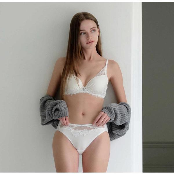 ヴィーナス ブラックラベル ロマンチック ウェディングブラVBRB646CD VBRB646CDTSG