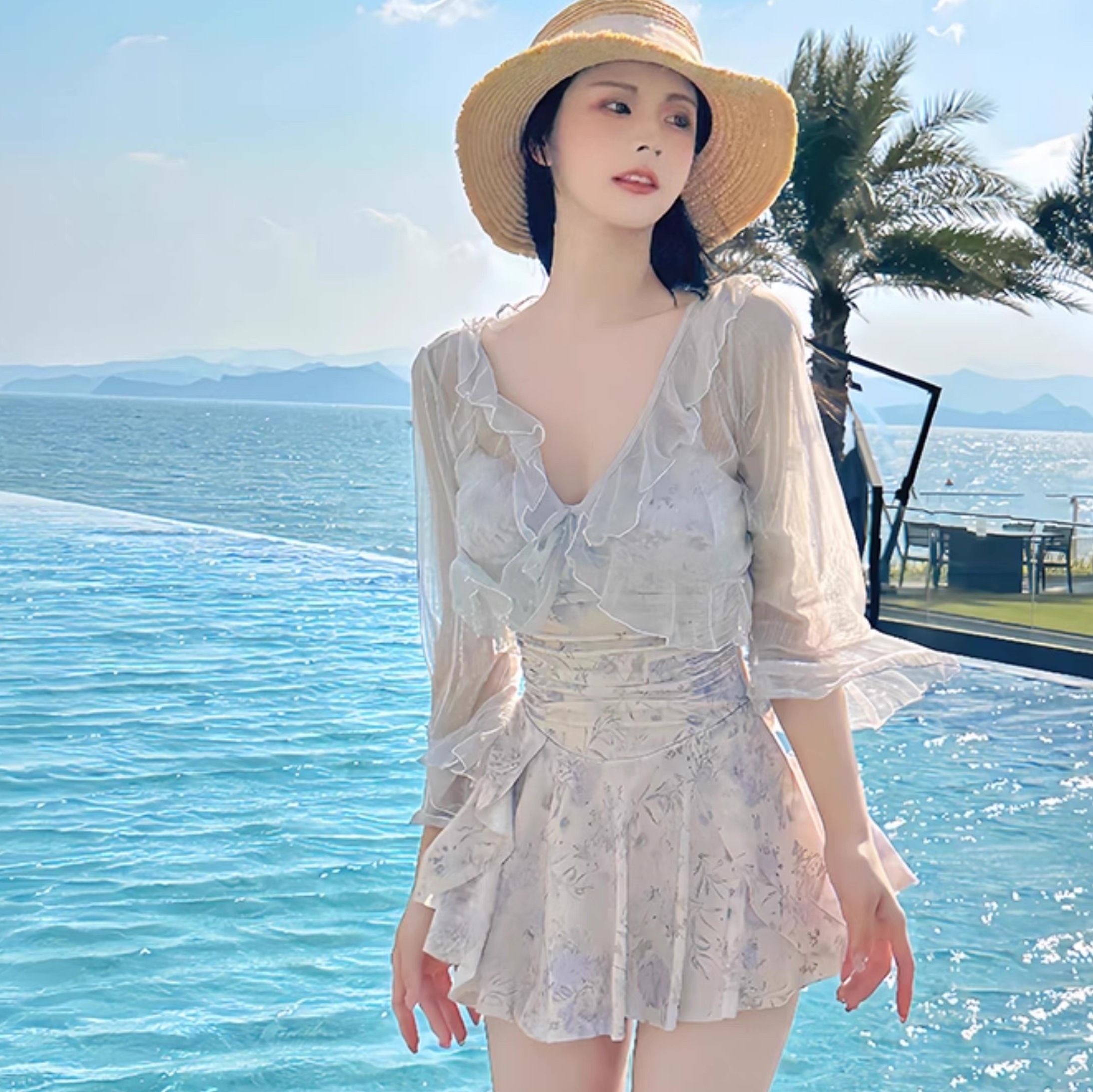 水着 スイムウェア レディース ワンピース 体型カバー 羽織り シフォン フリル ウエストマーク シースルー シャーリング 胸元 谷間魅せ Aライン 透け感 セット ツーピース 2点セット かわいい