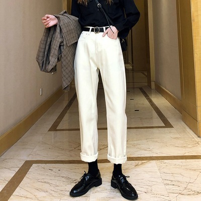 ボトムス パンツ Gパン ストレート ボタン 美ライン ニュアンス カラーデニム ハイウエスト モノトーン かわいい 大人可愛い きれいめ シンプル カジュアル 大人 上品 おしゃれ お洒落