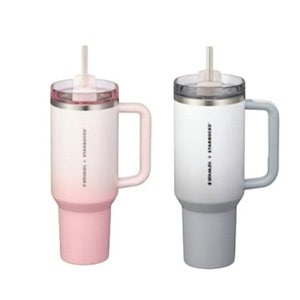 韓国　スタバ　スターバックス　ヤンピョン　スタンレークエンチャータンブラー 韓国スタバ☆SS Stanley Quencher Tumbler 1.18L + KeyChain SET