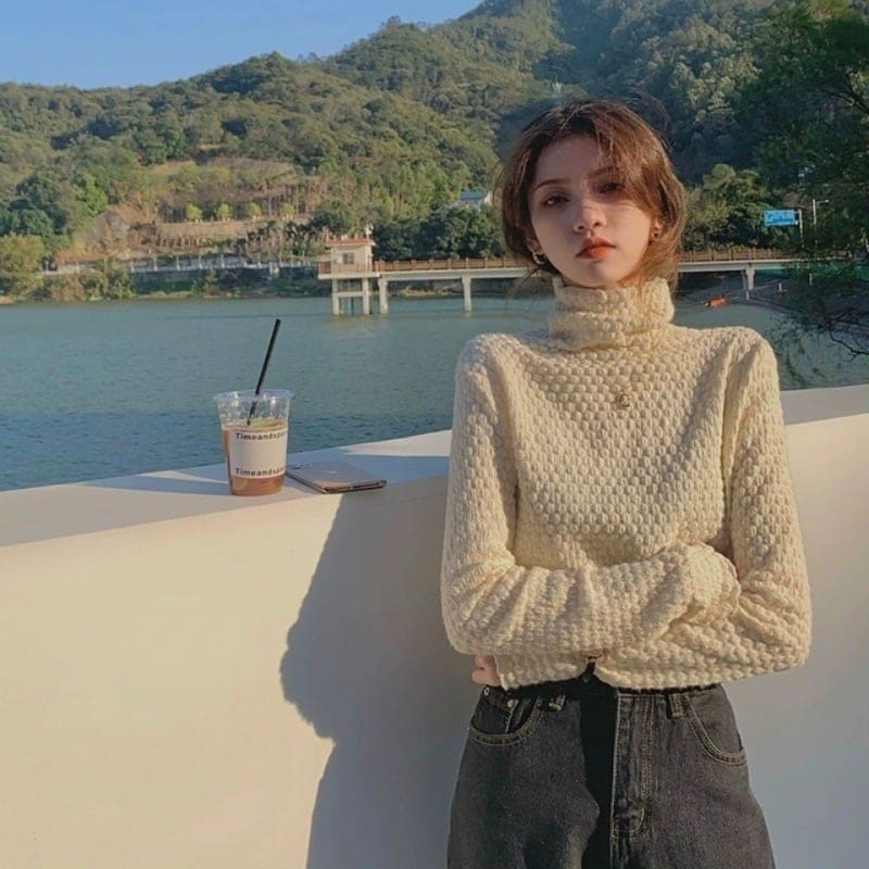 トップス デート 袖あり 長袖 ハイネック 襟なし フレア セミフレア スリム タイト 細身 ストレート スマート かわいい 大人可愛い きれいめ シンプル カジュアル 大人 上品 おしゃれ wto0