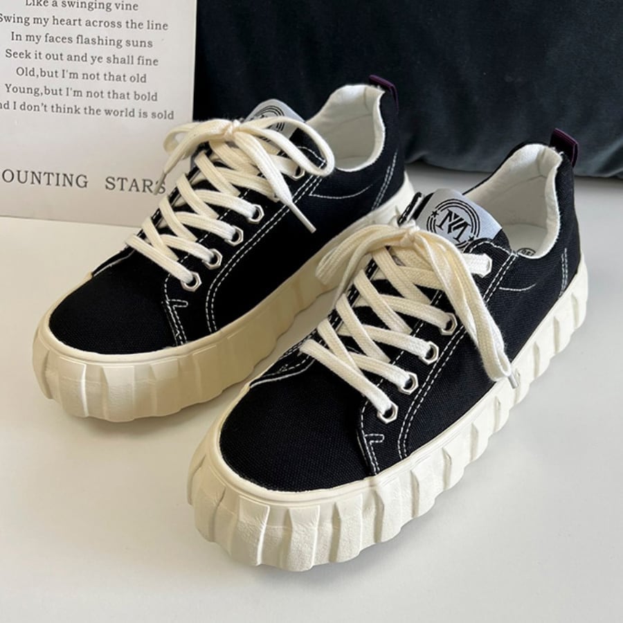 レディースシューズ 婦人靴 厚底シューズ 厚底スニーカー ローカット ローテク レースアップ 編み上げ ラバーソール キャンバス 無地 ワントーン 安定感 疲れない 脚長効果 華奢見え lsho019