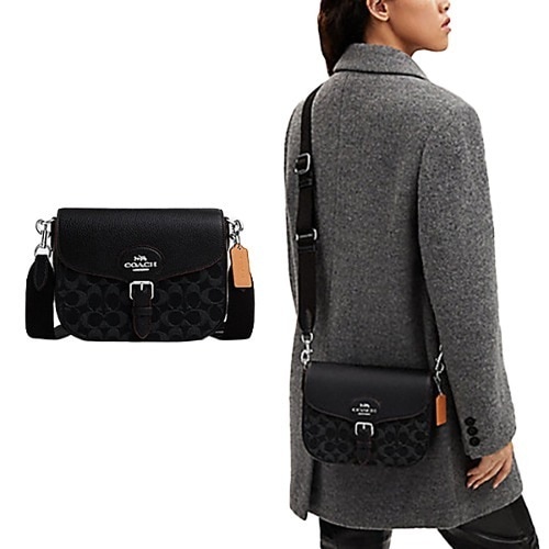 AMELIA SADDLE BAG IN SIGNATURE DENIM CQ185