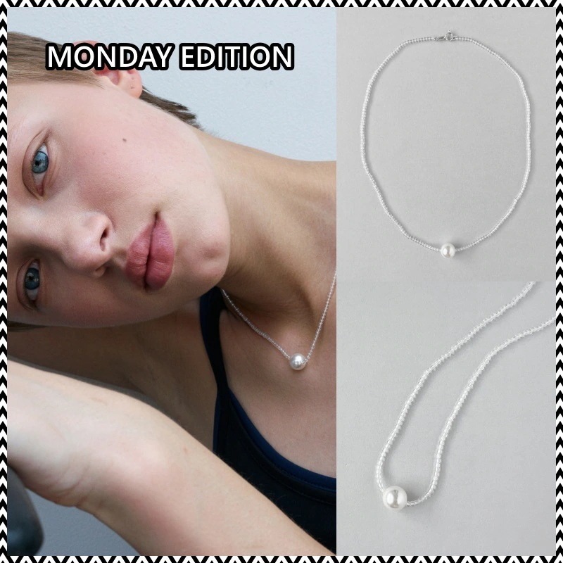 MONDAY EDITION Clear Line Pearl Necklace