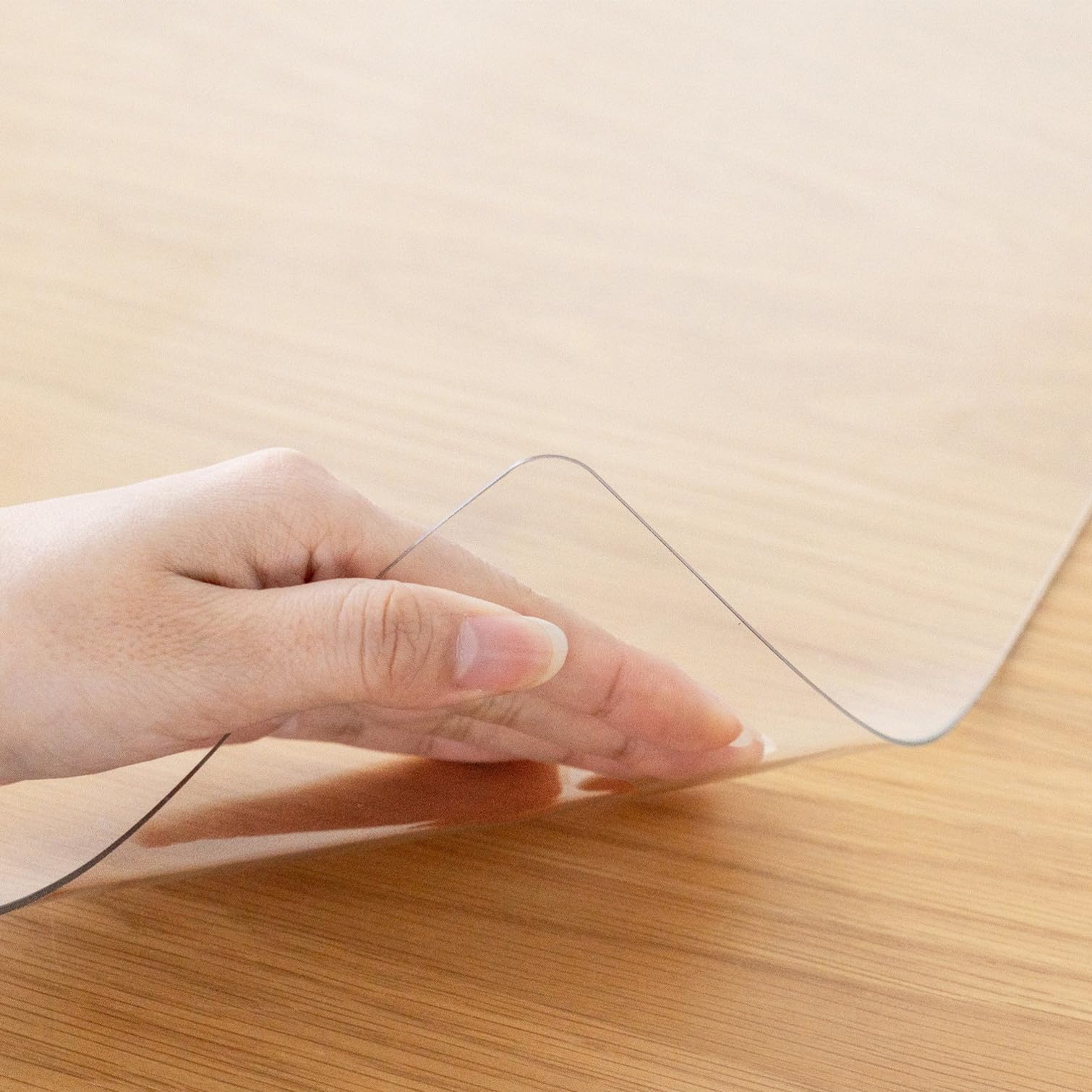 プラス デスクマット あんしん素材 非転写 シングル 990×690mm 斜めカット 41-115 31714 7,395円